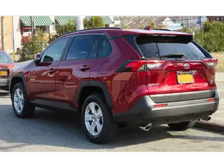 Toyota RAV4 2019 — 4x4, entretien suivi